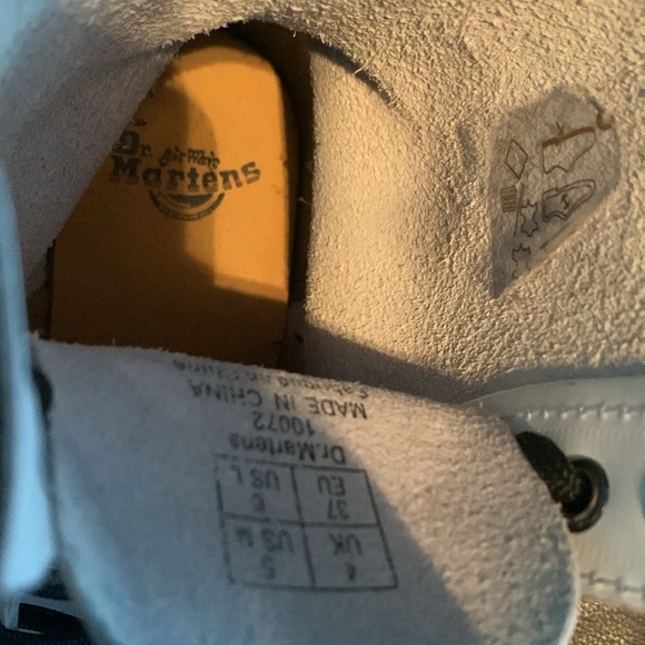 Dr Martin boots - Picture 7 of 7